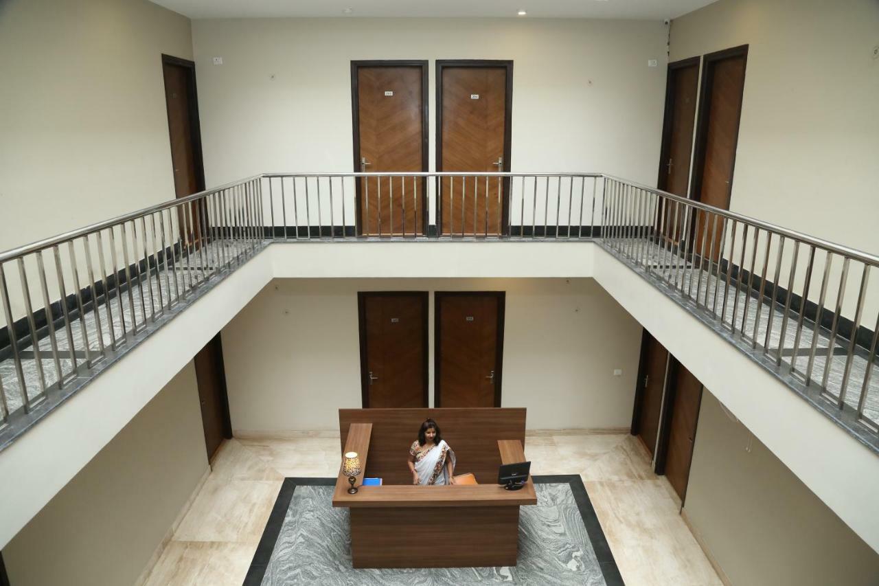 Royal Residence On Sohna Road Delhi  Exterior foto