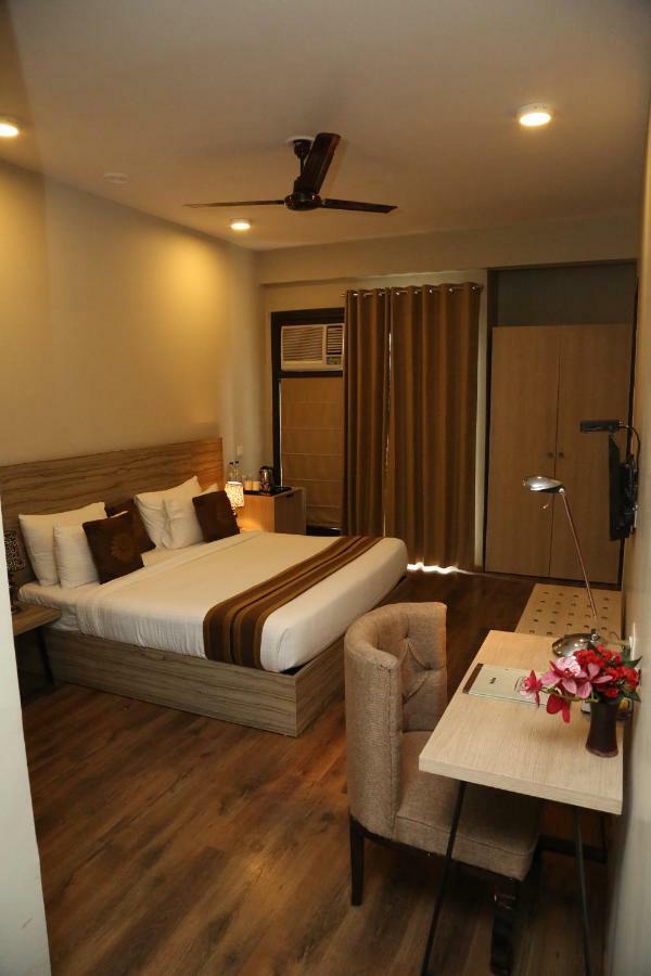 Royal Residence On Sohna Road Delhi  Exterior foto